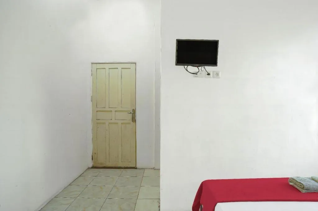 OYO 92609 Guest House Malay Singkawang