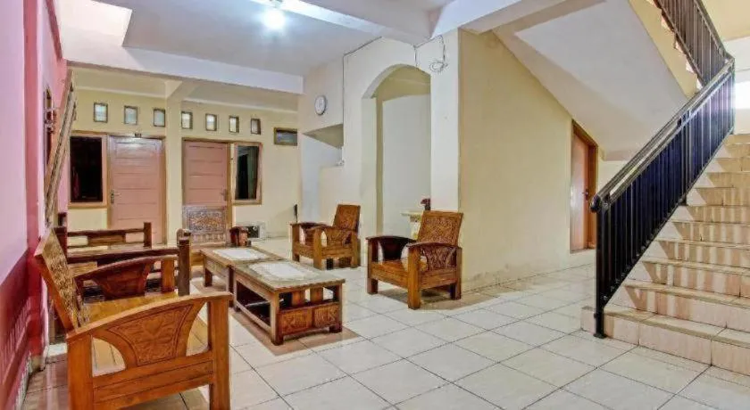 OYO Life 92663 Karmel 6