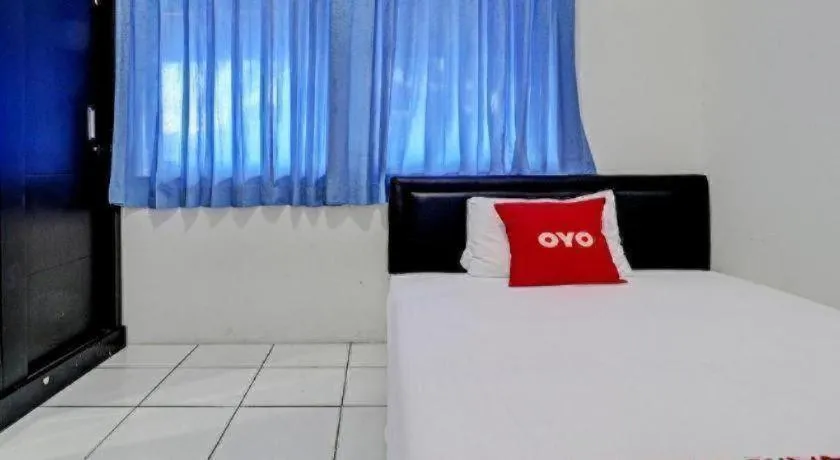 Bed in OYO Life 92630 Siliwangi Residence 63