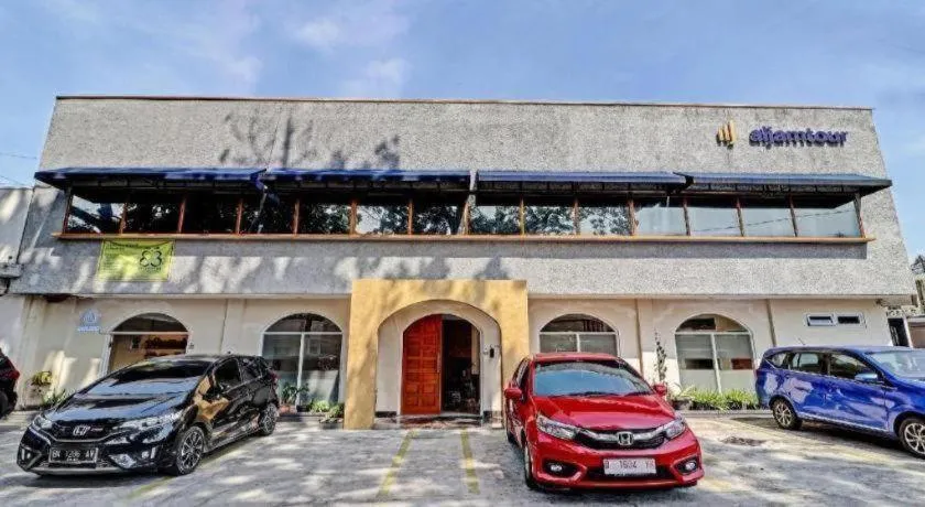 OYO Life 92630 Siliwangi Residence 63