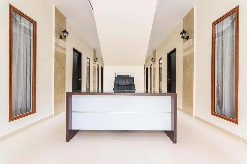 OYO Life 2735 Graha Nirwana