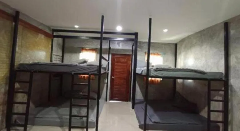 Bed in Rakchayanin Resort Koh Larn