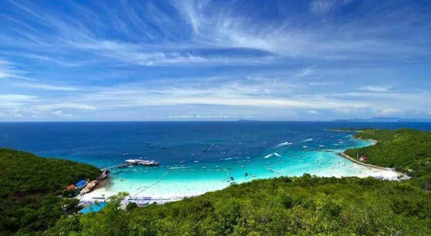 Rakchayanin Resort Koh Larn