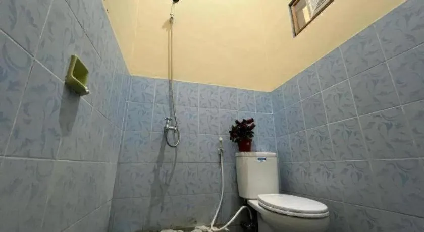 OYO 94003 Anjuk Ladang Homestay