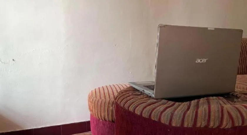 OYO 94003 Anjuk Ladang Homestay