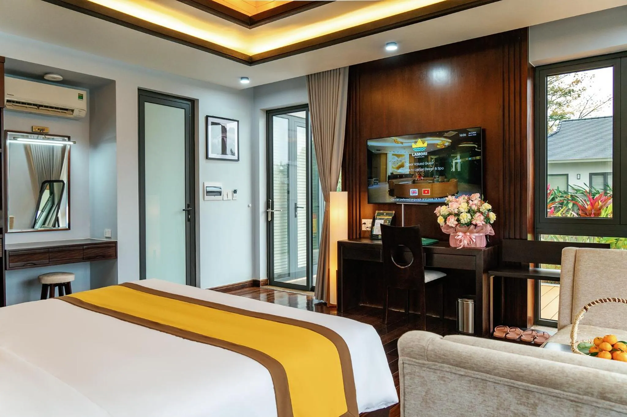 TV and multimedia, Bed in Lamori Resort & Spa, Thanh Hoá