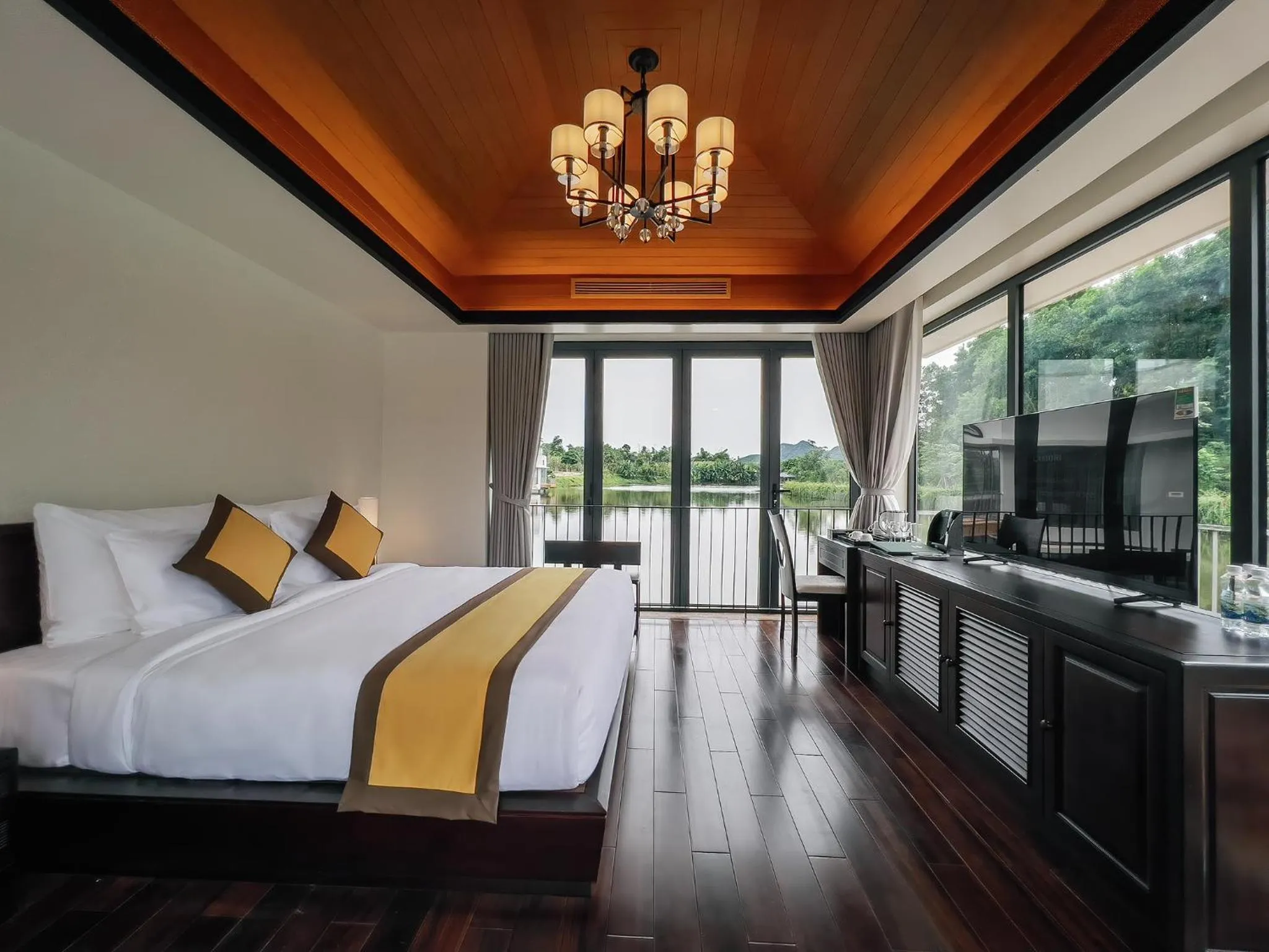 Bed in Lamori Resort & Spa, Thanh Hoá