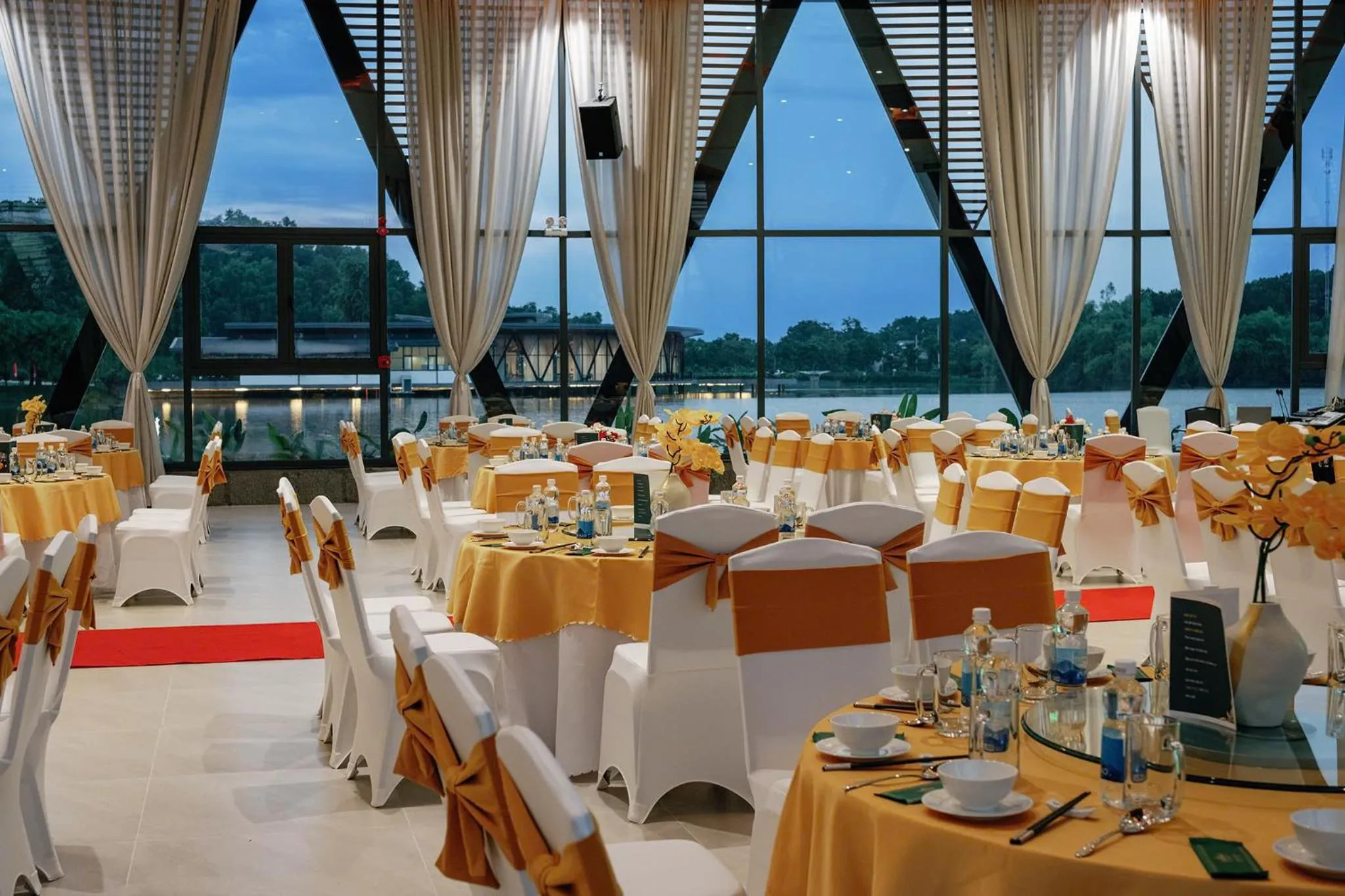 Restaurant/places to eat in Lamori Resort & Spa, Thanh Hoá