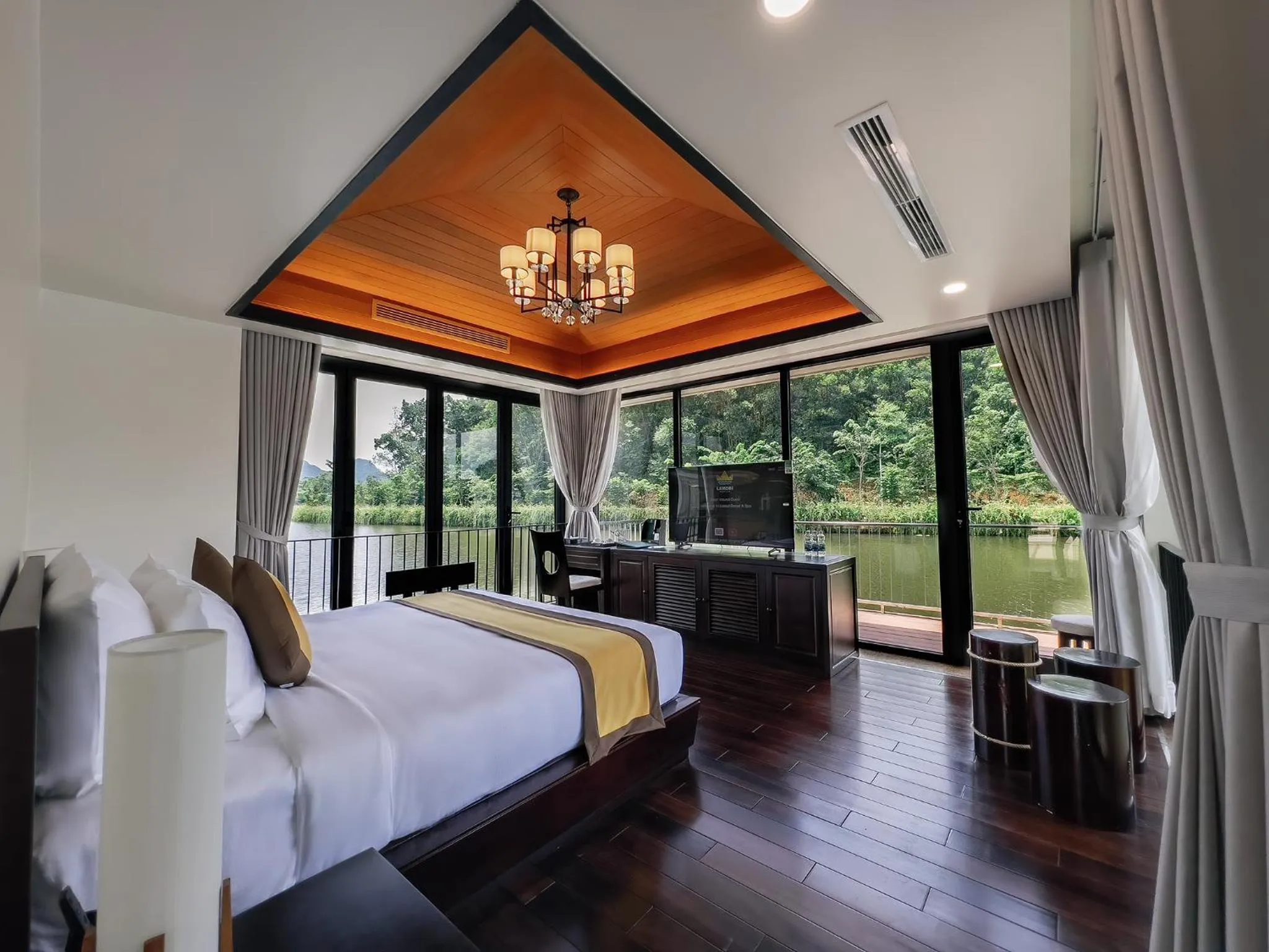 Photo of the whole room, Bed in Lamori Resort & Spa, Thanh Hoá