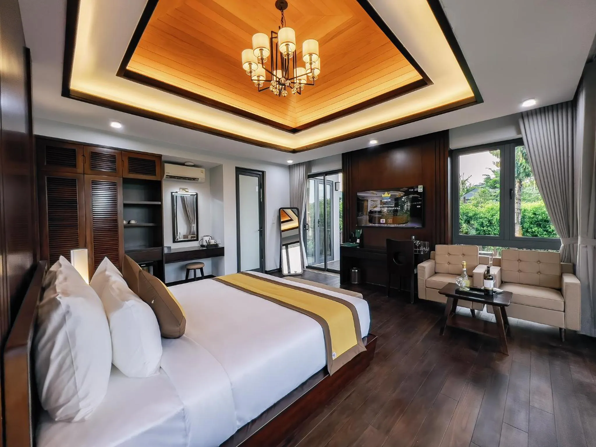 Bedroom, Bed in Lamori Resort & Spa, Thanh Hoá