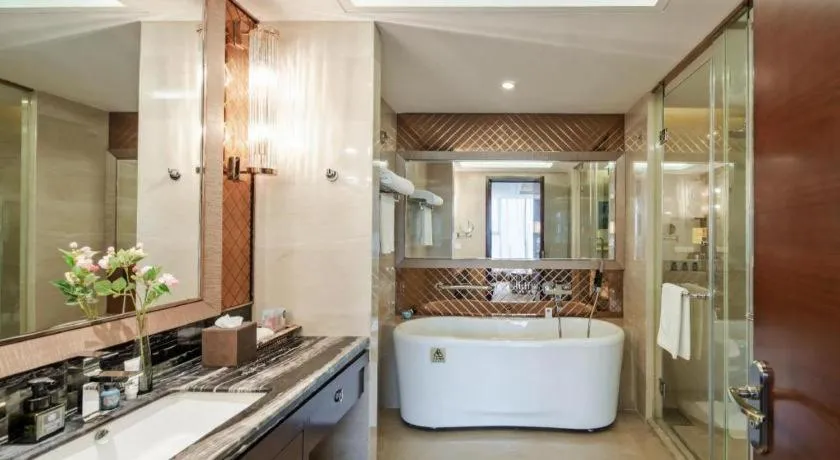 Chengdu Rising Butterfly Hotel