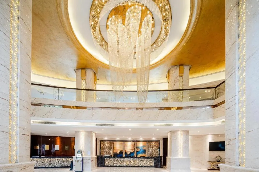 Chengdu Rising Butterfly Hotel