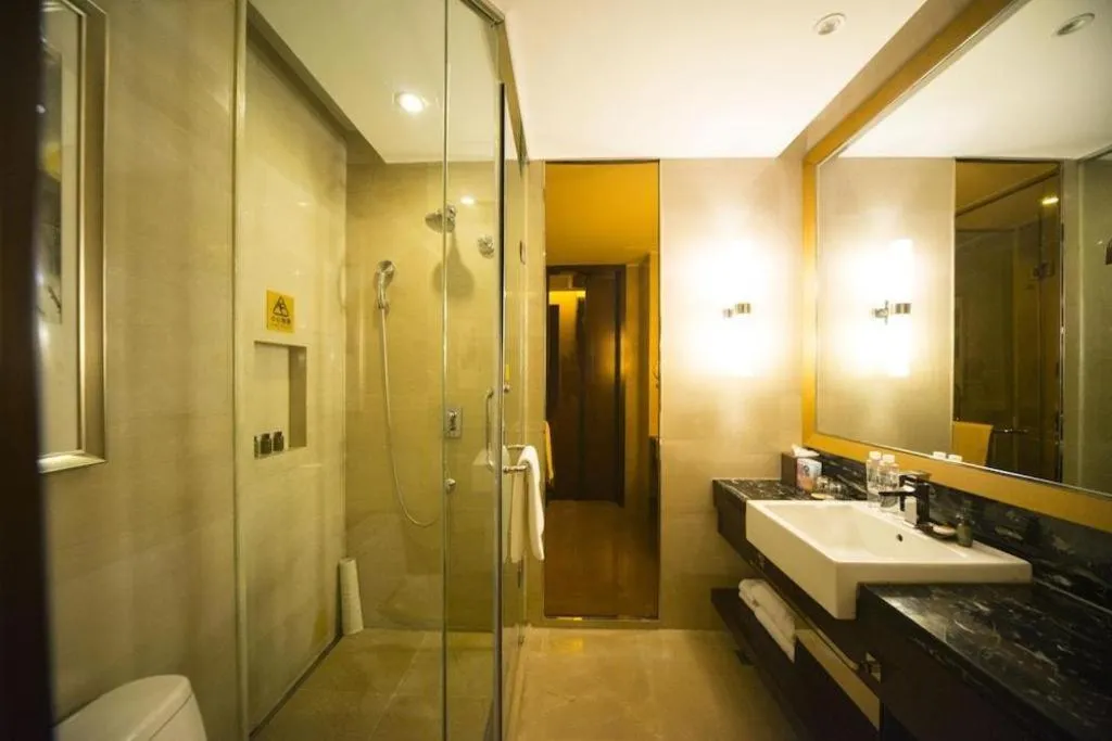 Chengdu Rising Butterfly Hotel