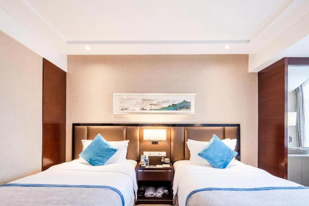 Bed in Chengdu Rising Butterfly Hotel