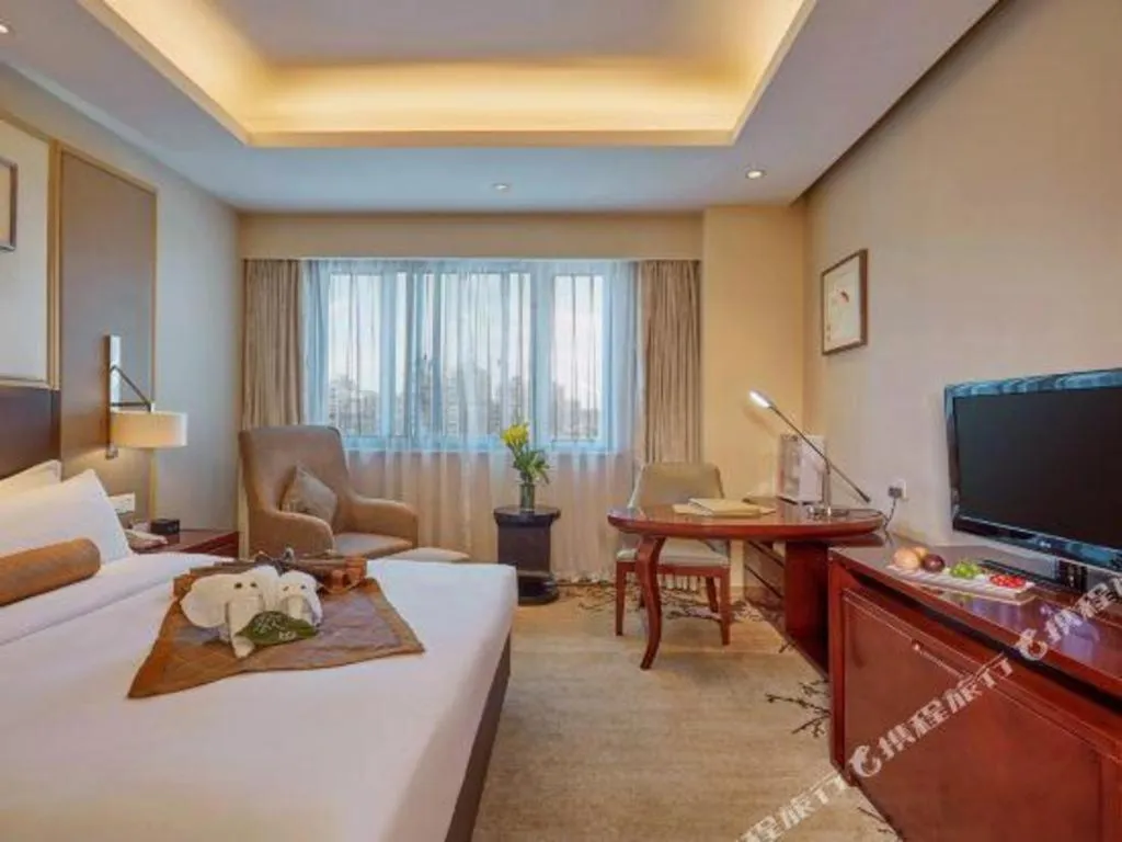 Bed in Meiyuan Hotel Hangzhou