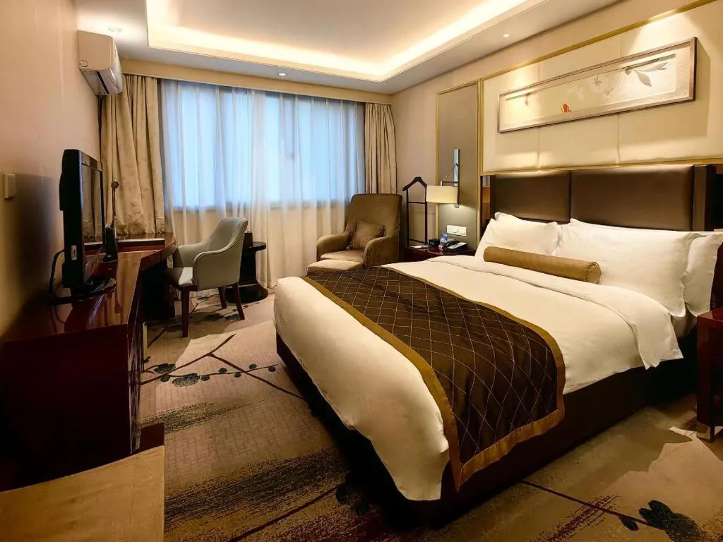 Bed in Meiyuan Hotel Hangzhou