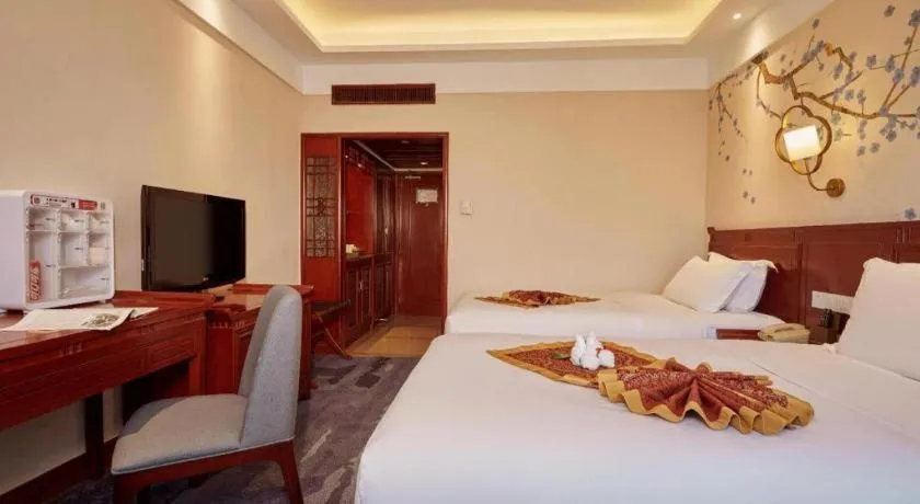 Bed in Meiyuan Hotel Hangzhou