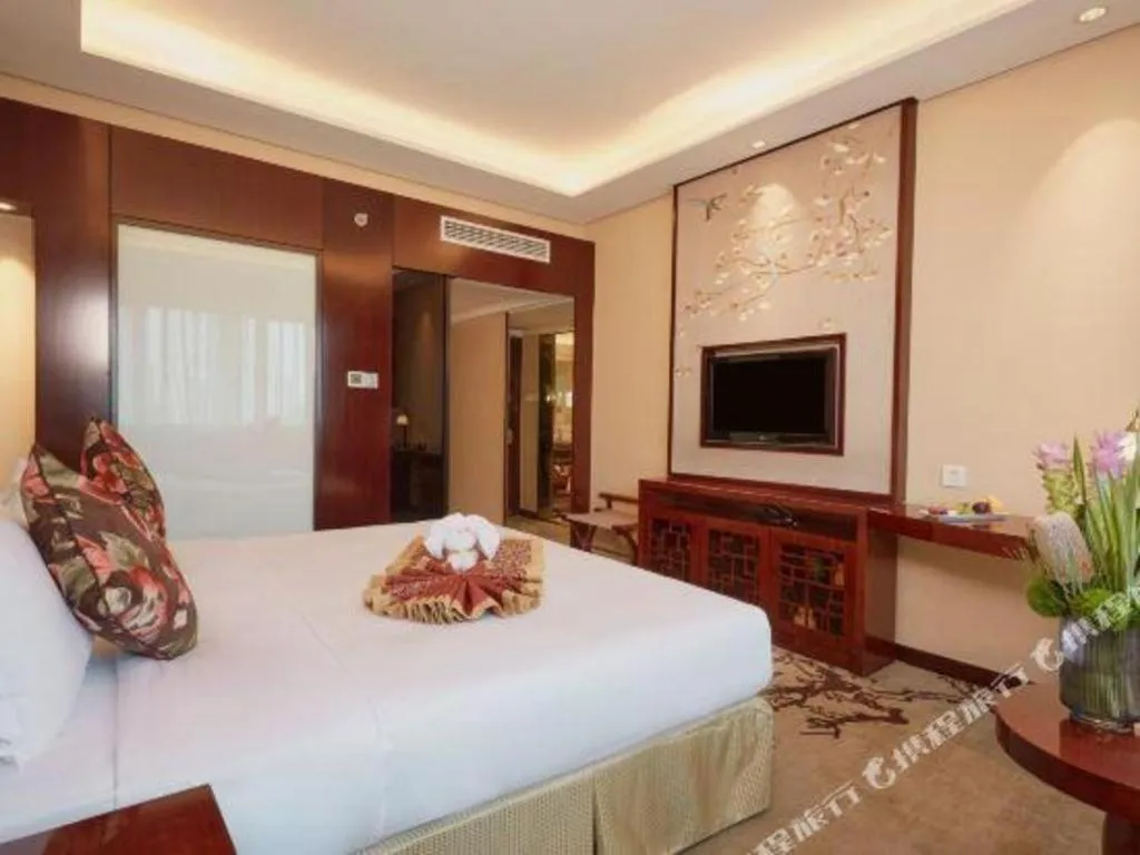 Bed in Meiyuan Hotel Hangzhou