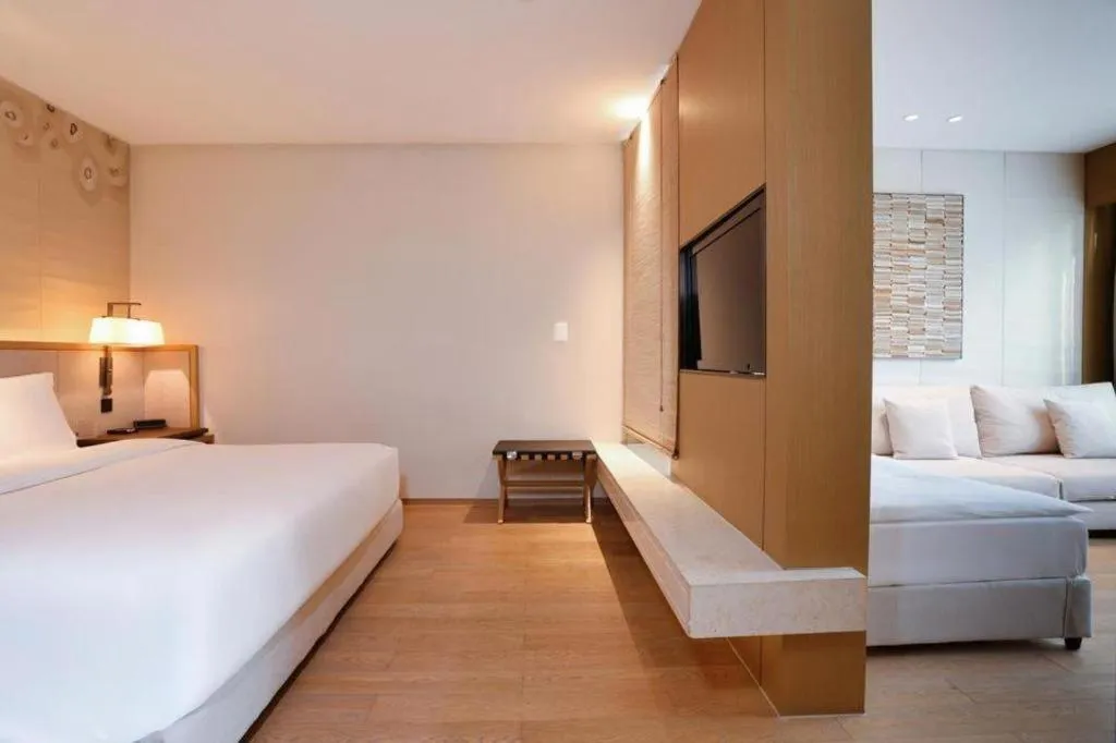 Bed in The East Hotel Hangzhou