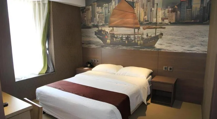 Bed in Largos Hotel