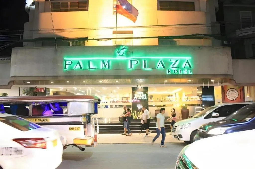 Palm Hotel Manila