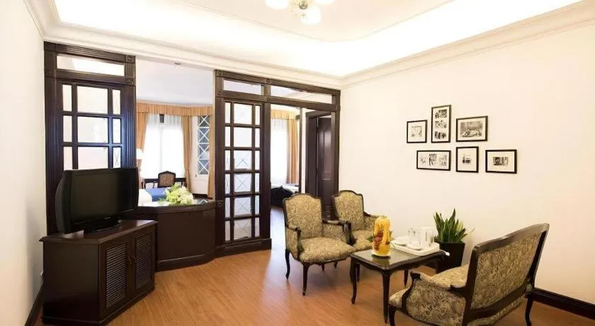 Hoa Binh Hotel