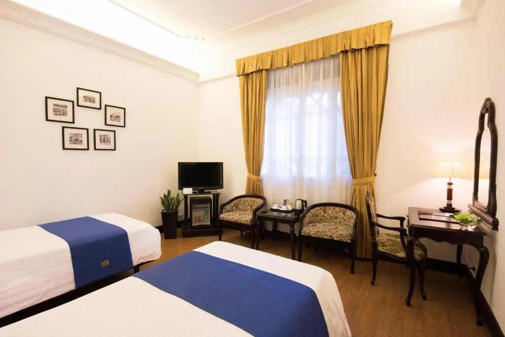Bed in Hoa Binh Hotel