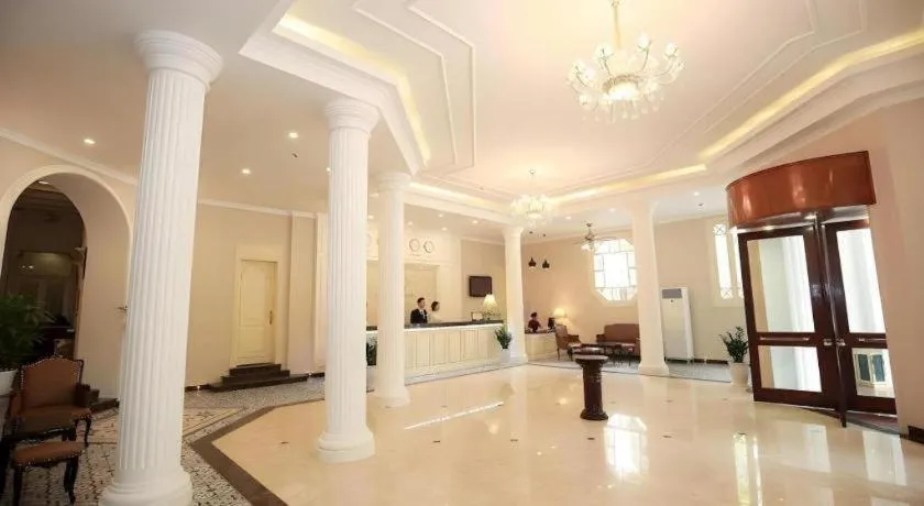 Hoa Binh Hotel