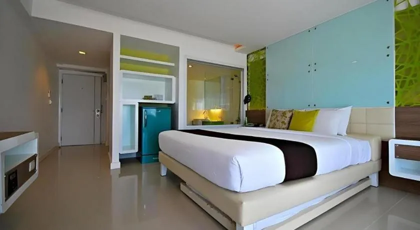 Bed in Hinn - Namm Hotel