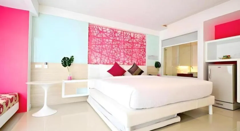 Bed in Hinn - Namm Hotel