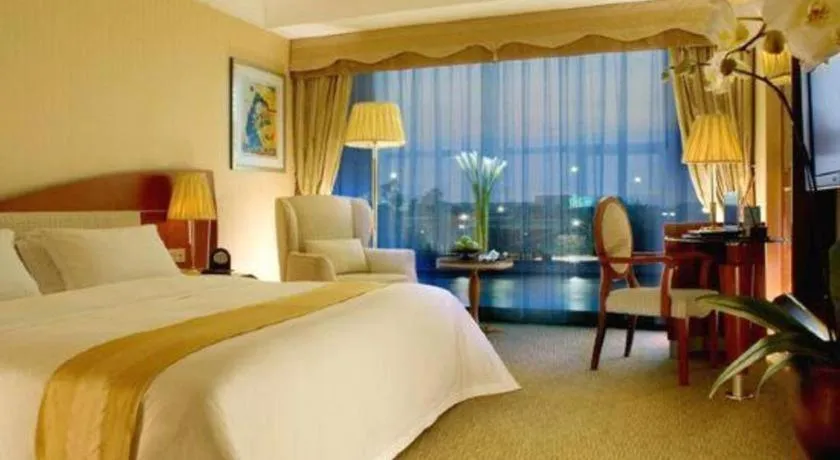 Bed in Cinese Hotel Dongguan