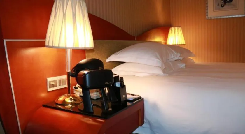 Bed in Cinese Hotel Dongguan