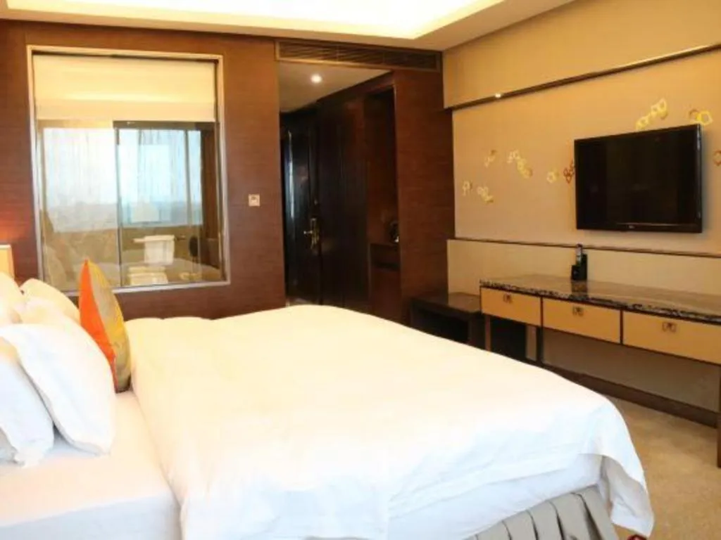 Bed in Cinese Hotel Dongguan