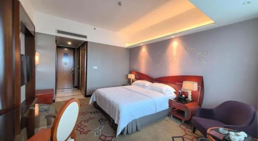 Bed in Cinese Hotel Dongguan