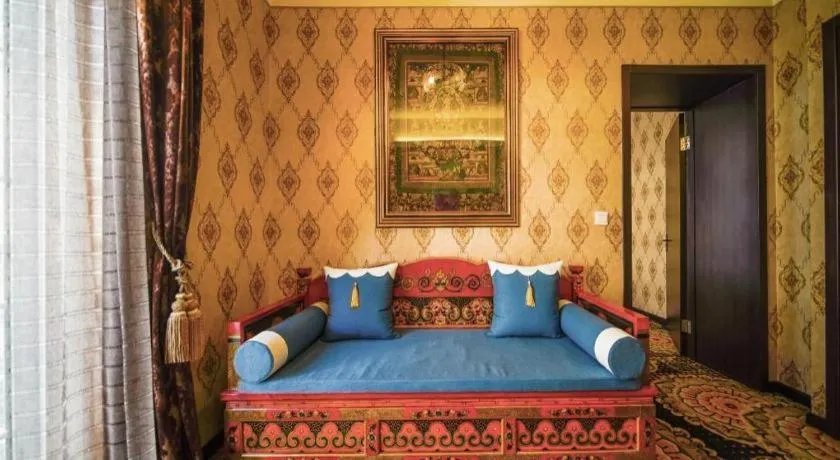 Bed in Dong Fang Hotel