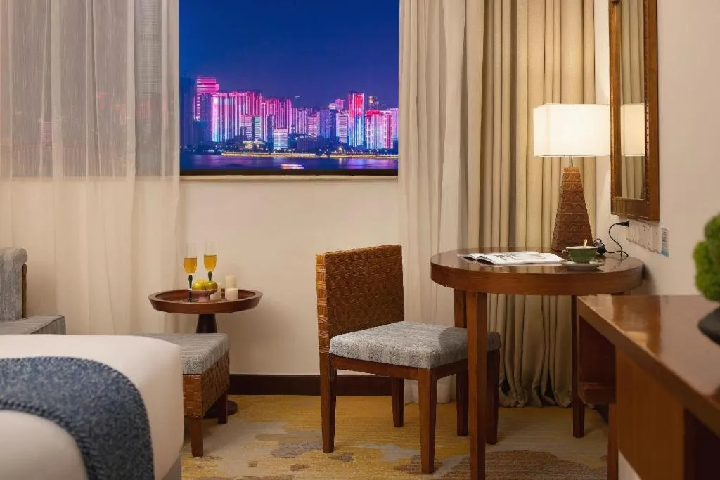 Bed in BaoHua Harbour View Hotel