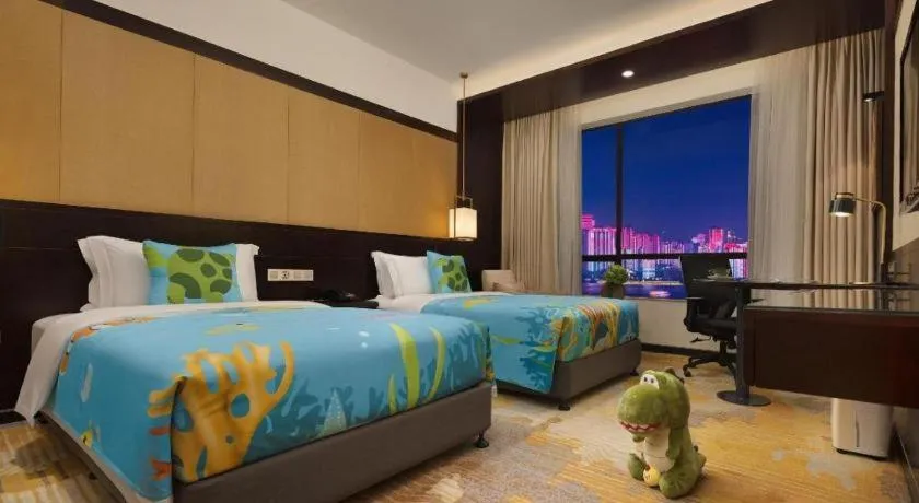 Bed in BaoHua Harbour View Hotel
