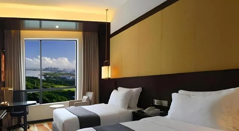 Bed in BaoHua Harbour View Hotel