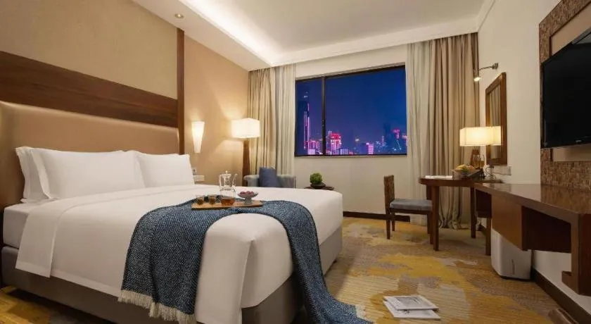 Bed in BaoHua Harbour View Hotel