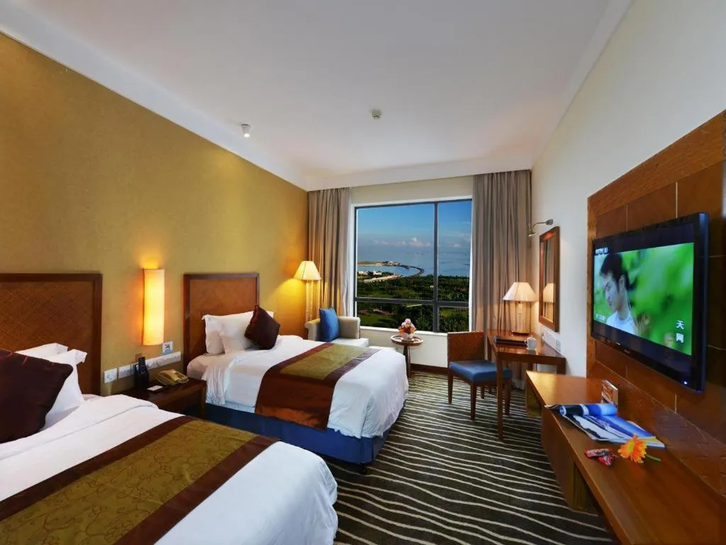Bed in BaoHua Harbour View Hotel