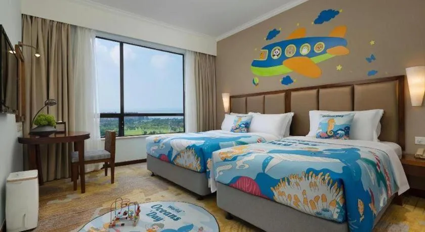 Bed in BaoHua Harbour View Hotel