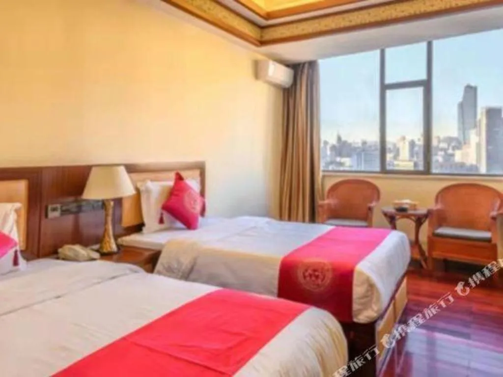 Bed in Kunming Tailong Hongrui Hotel