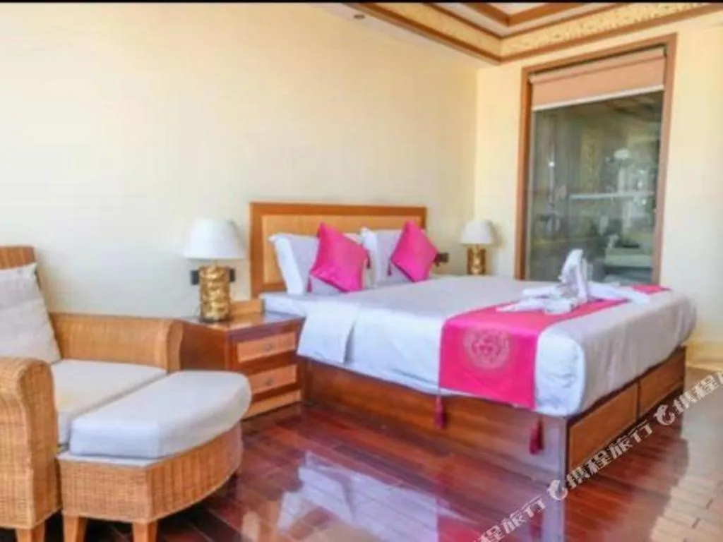 Bed in Kunming Tailong Hongrui Hotel