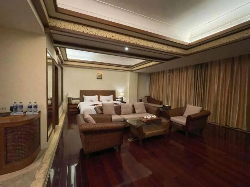 Bed in Kunming Tailong Hongrui Hotel