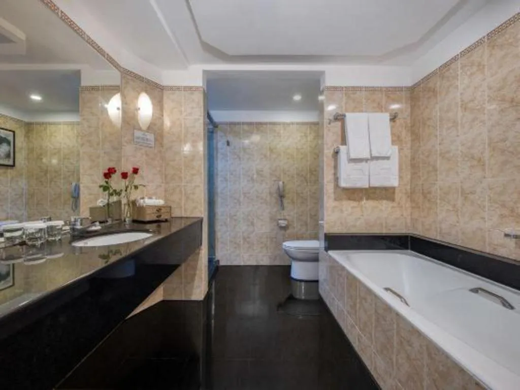 Hainan Junhua Haiyi Hotel