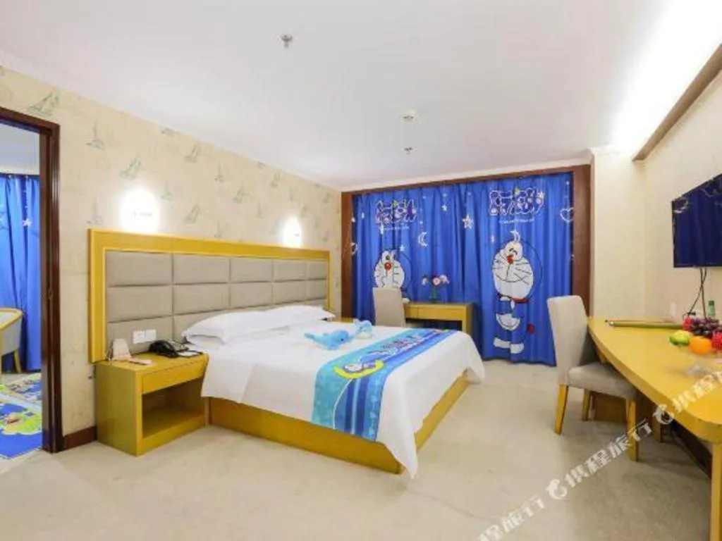 Bed in Xiamen Plaza Hotel