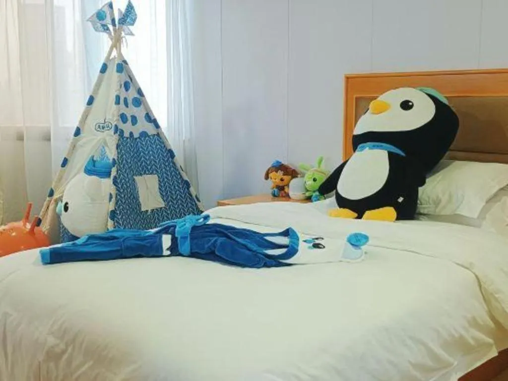 Bed in Xiamen Plaza Hotel