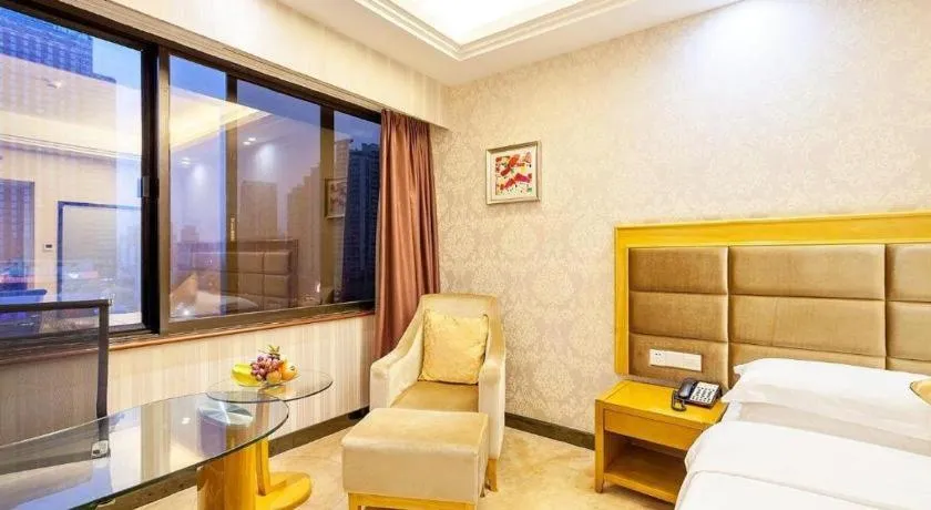 Bed in Xiamen Plaza Hotel