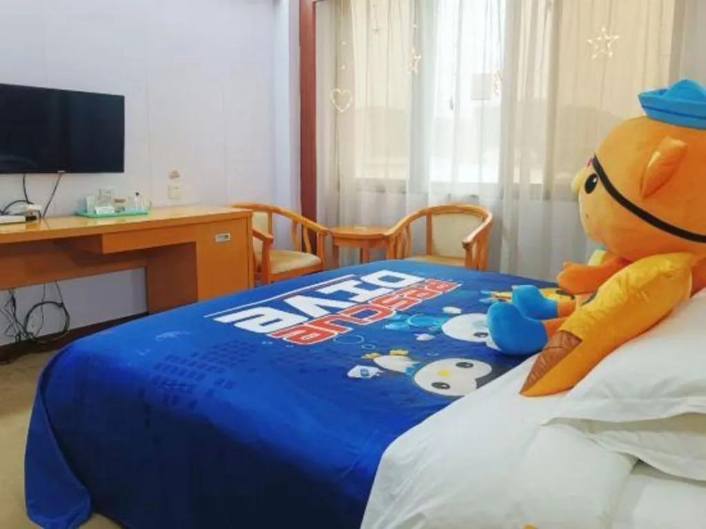 Bed in Xiamen Plaza Hotel