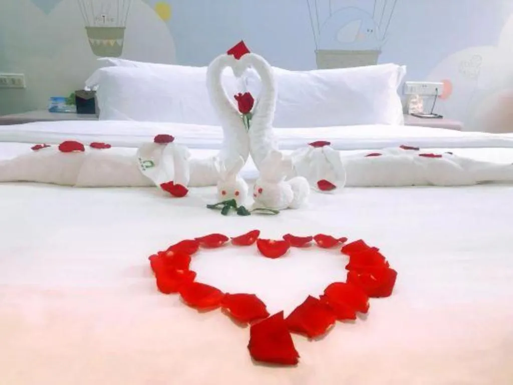 Bed in Xiamen Plaza Hotel